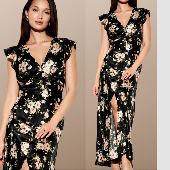 NWTS💓THE OCCASION S💓ELITE LINE BLACK SATIN FLUTTERED SLEEVE FRONT SLIT MAXI - Picture 1 of 16